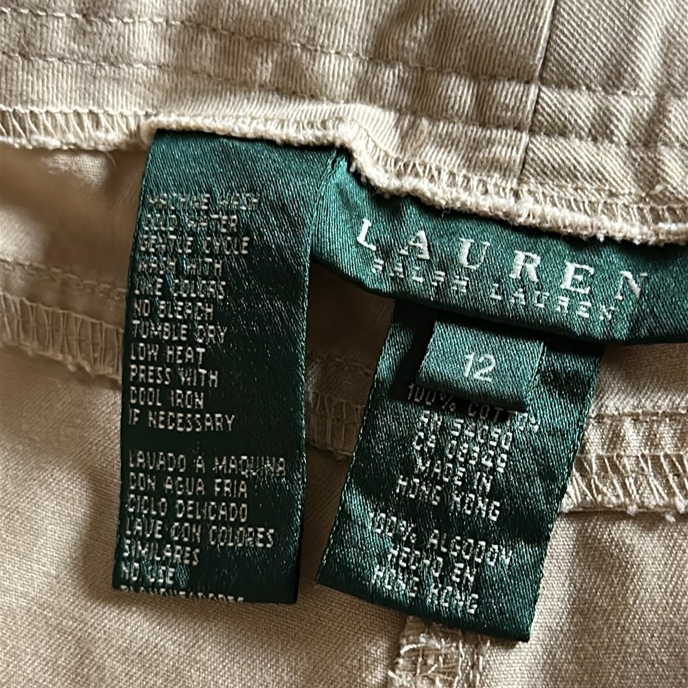 Vintage Lauren Ralph Lauren Women's Tan Shorts - Picture 8 of 9